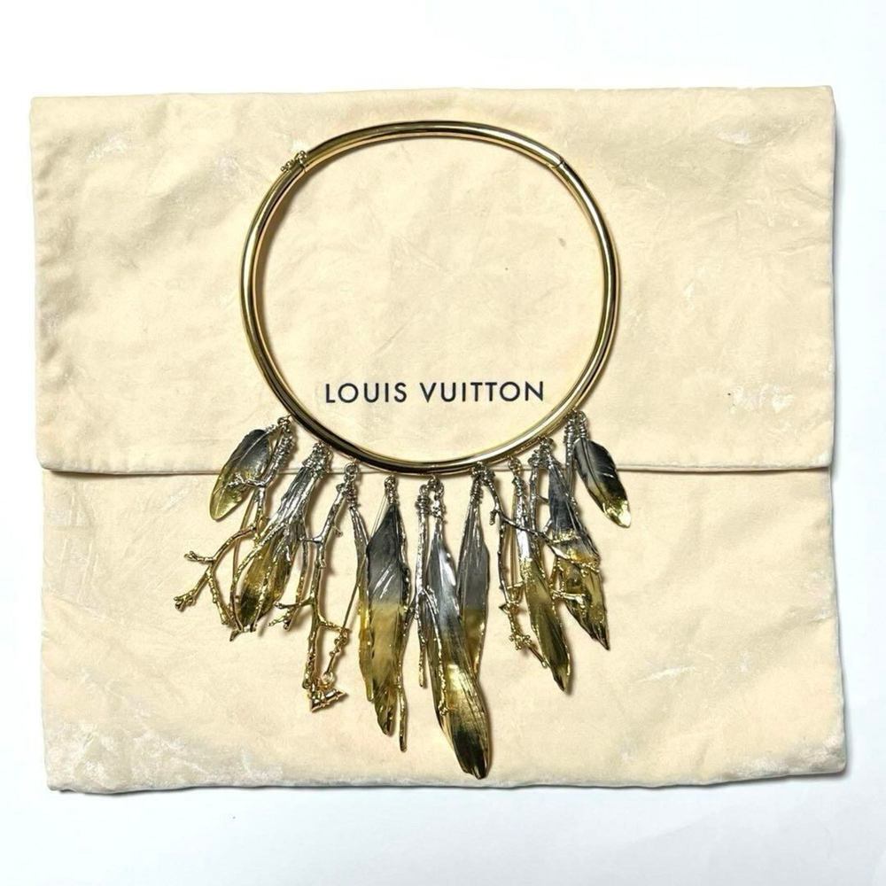 LOUIS VUITTON Gold Necklace - Picture 10 of 10